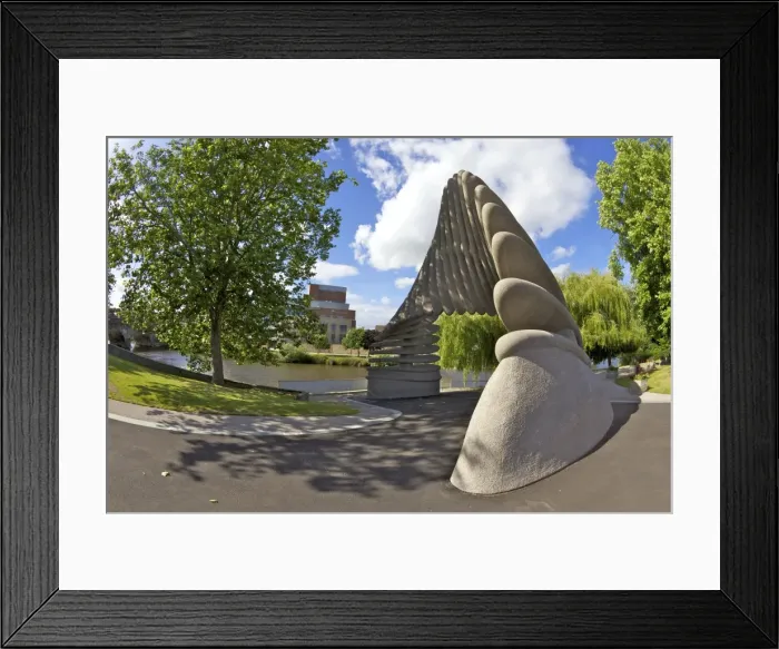 Framed Print : Darwin Statue in Shrewsbury, River Severn and Theatre Severn, Shropshire Framed Print : Darwin Statue in Shrewsbury, River Severn and Theatre Severn, Shropshire