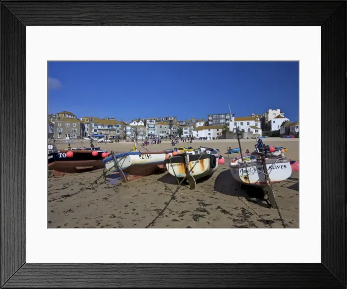 Framed Print : Boats in old harbour in summer, St. Ives, Cornwall, England, United Kingdom, Europe Framed Print : Boats in old harbour in summer, St. Ives, Cornwall, England, United Kingdom, Europe