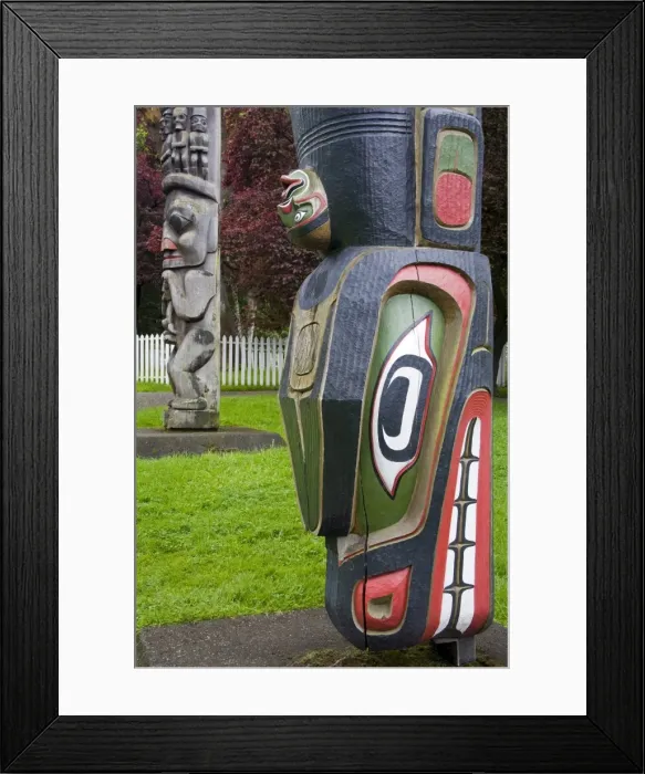 Framed Print : Totem Pole Park, Royal British Columbia Museum, Victoria, Vancouver Island Framed Print : Totem Pole Park, Royal British Columbia Museum, Victoria, Vancouver Island