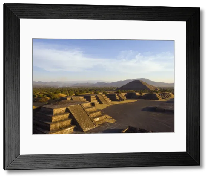 Framed Print : Pyramid of the Sun at Teotihuacan, UNESCO World Heritage Site, Valle de Mexico Framed Print : Pyramid of the Sun at Teotihuacan, UNESCO World Heritage Site, Valle de Mexico