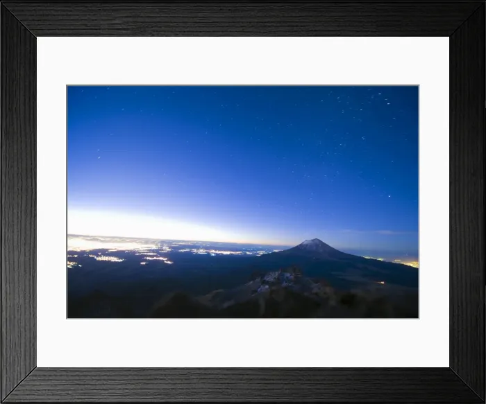 Framed Print : Volcan de Popocatepetl, 5452m, from Volcan de Iztaccihuatl, 5220m, Sierra Nevada Framed Print : Volcan de Popocatepetl, 5452m, from Volcan de Iztaccihuatl, 5220m, Sierra Nevada