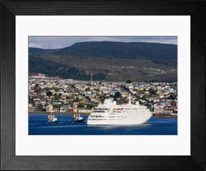 Framed Print : Cruise ship in Punta Arenas Port, Magallanes Province, Patagonia, Chile, South America Framed Print : Cruise ship in Punta Arenas Port, Magallanes Province, Patagonia, Chile, South America