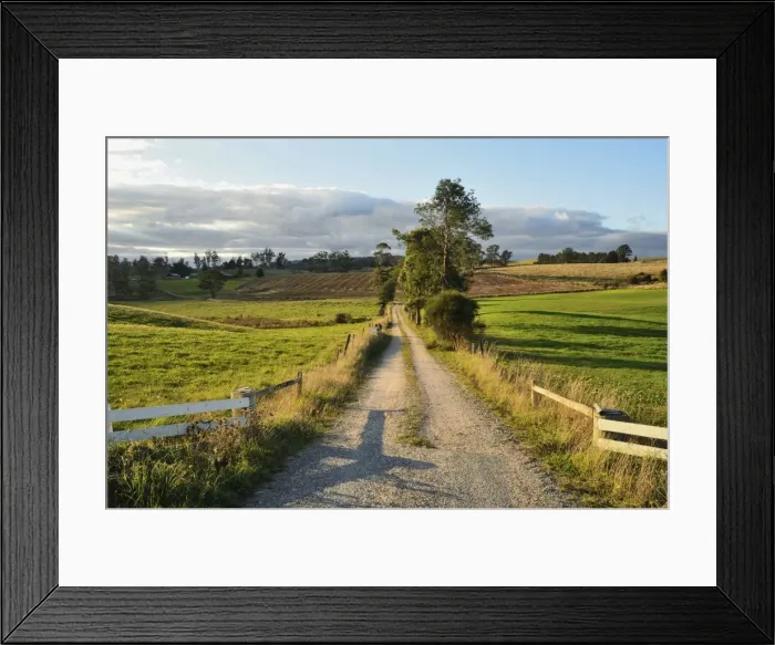 Framed Print : Rural road near Deloraine, Tasmania, Australia, Pacific Framed Print : Rural road near Deloraine, Tasmania, Australia, Pacific