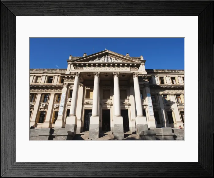 Framed Print : Palacio de Justicia, Cordoba, Argentina, South America Framed Print : Palacio de Justicia, Cordoba, Argentina, South America