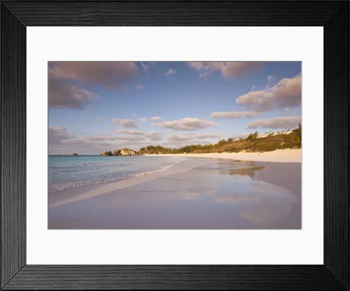 Framed Print : Horseshoe Bay beach, Bermuda, Central America Framed Print : Horseshoe Bay beach, Bermuda, Central America