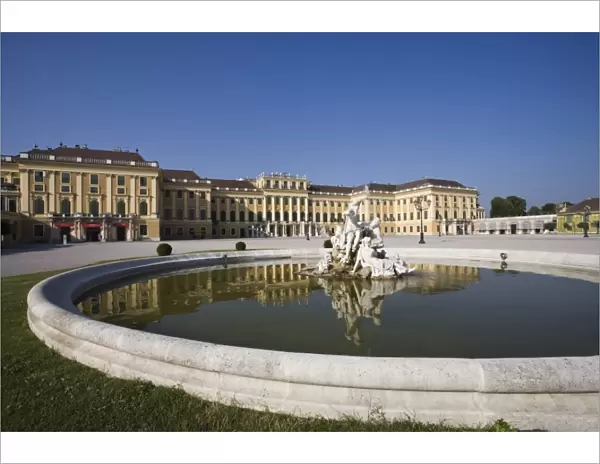 Front Facade, Schonbrunn Palace, UNESCO World Heritage Site, Vienna, Austria, Europe