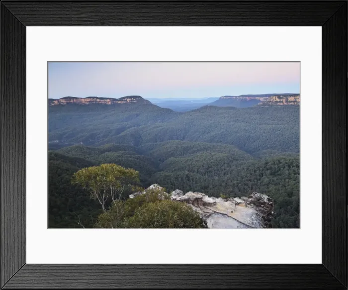 Framed Print : Mount Solitary and Jamison Valley, Blue Mountains, Blue Mountains National Park Framed Print : Mount Solitary and Jamison Valley, Blue Mountains, Blue Mountains National Park