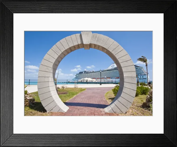 Framed Print : Moon gate at cruise terminal in the Royal Naval Dockyard, Bermuda, Central America Framed Print : Moon gate at cruise terminal in the Royal Naval Dockyard, Bermuda, Central America