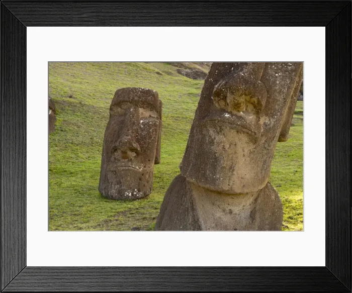 Framed Print : Rano Raraku Archaeological Complex, Rapa Nui (Easter Island), UNESCO World Heritage Site Framed Print : Rano Raraku Archaeological Complex, Rapa Nui (Easter Island), UNESCO World Heritage Site