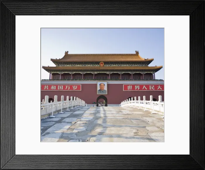 Framed Print : Main entrance to The Forbidden City, with Chairman Mao Tsedongs portrait hanging above the doorway, Beijing Framed Print : Main entrance to The Forbidden City, with Chairman Mao Tsedongs portrait hanging above the doorway, Beijing