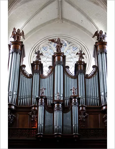 Master organ by Cavaille-Coll, Sainte-Croix (Holy Cross) cathedral, Orleans