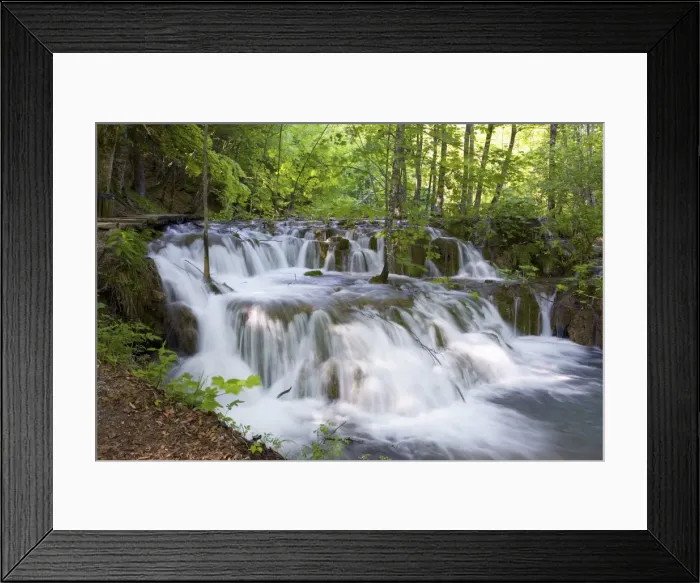 Framed Print : Attractive cascades amongst woodland, Plitvice Lakes National Park (Plitvicka Jezera) Framed Print : Attractive cascades amongst woodland, Plitvice Lakes National Park (Plitvicka Jezera)