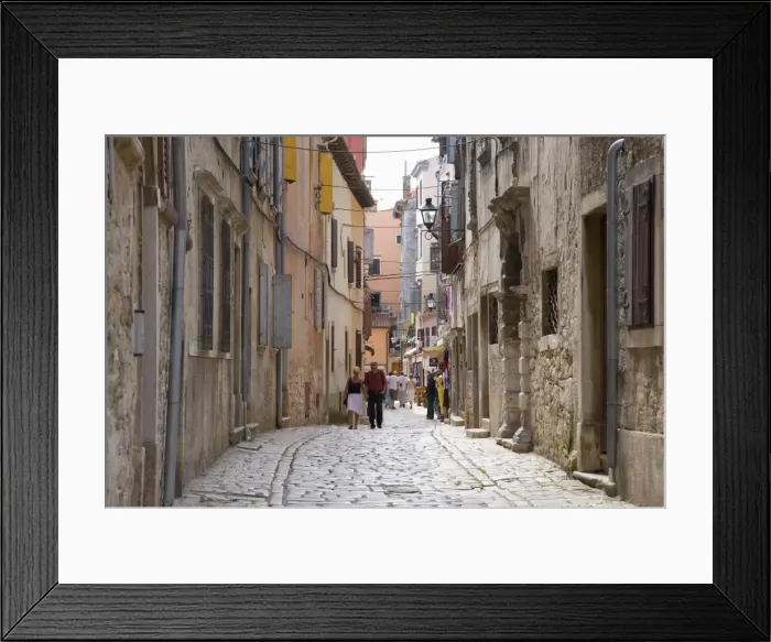 Framed Print : Typical cobbled street in the old town, Rovinj (Rovigno), Istria, Croatia, Europe Framed Print : Typical cobbled street in the old town, Rovinj (Rovigno), Istria, Croatia, Europe