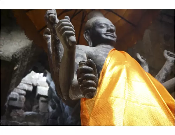 Vishnu statue, Angkor Wat, UNESCO World Heritage Site, Siem Reap, Cambodia