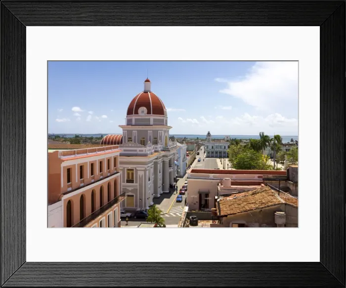 Framed Print : The colourful dome of the Ayuntamiento (City Hall) and Parque Marti, Cienfuegos