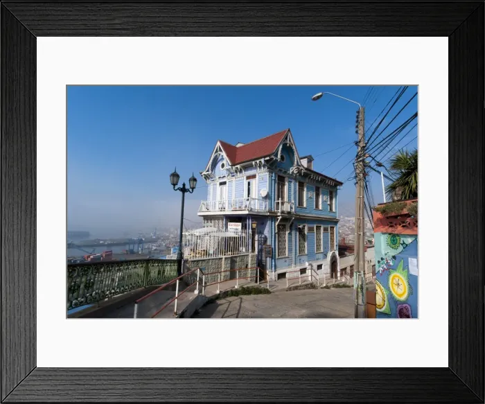 Framed Print : Blue house on Cerro Artilleria, Valparaiso, Chile, South America Framed Print : Blue house on Cerro Artilleria, Valparaiso, Chile, South America