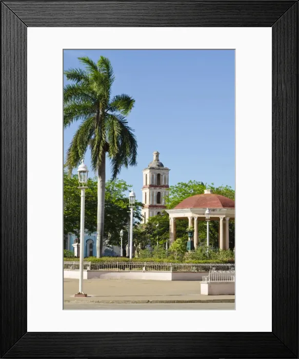 Framed Print : Plaza Mayor in Remedios, Cuba, West Indies, Central America Framed Print : Plaza Mayor in Remedios, Cuba, West Indies, Central America