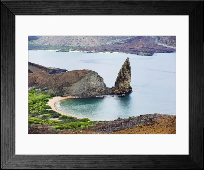 Framed Print : Pinnacle Rock, Isla Bartholome, Galapagos Islands, UNESCO World Heritage Site Framed Print : Pinnacle Rock, Isla Bartholome, Galapagos Islands, UNESCO World Heritage Site