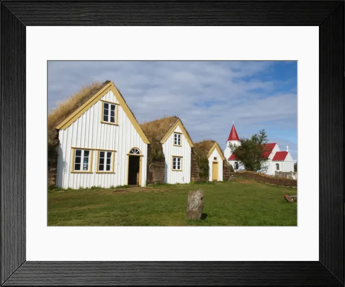 Framed Print : Traditional farm of Glaumbaer around Varmahlid, Iceland, Polar Regions Framed Print : Traditional farm of Glaumbaer around Varmahlid, Iceland, Polar Regions