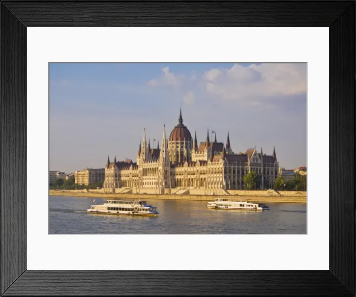 Framed Print : The neo-gothic Hungarian Parliament building, designed by Imre Steindl Framed Print : The neo-gothic Hungarian Parliament building, designed by Imre Steindl