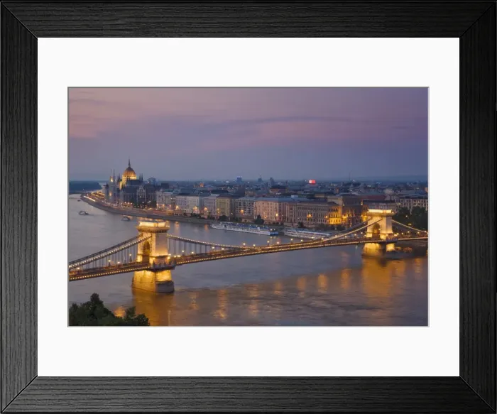 Framed Print : Panorama of the city at sunset with the Hungarian Parliament building Framed Print : Panorama of the city at sunset with the Hungarian Parliament building