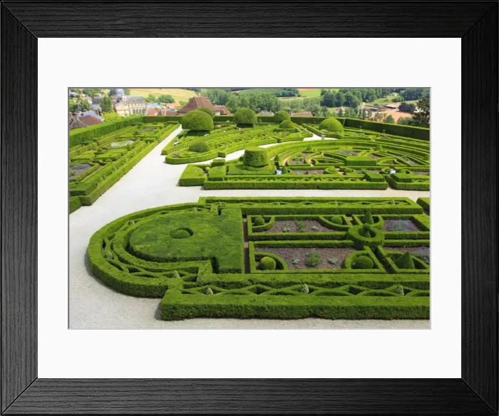 Framed Print : Patterned garden of the castle grounds, Chateau de Hautefort, Dordogne Valley Framed Print : Patterned garden of the castle grounds, Chateau de Hautefort, Dordogne Valley
