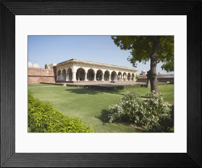 Framed Print : Diwan-i-Am (Hall of Public Audiences) in Agra Fort, UNESCO World Heritage Site Framed Print : Diwan-i-Am (Hall of Public Audiences) in Agra Fort, UNESCO World Heritage Site