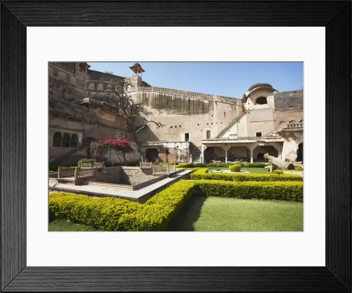 Framed Print : Garden in Chitrasala, Bundi Palace, Bundi, Rajasthan, India, Asia Framed Print : Garden in Chitrasala, Bundi Palace, Bundi, Rajasthan, India, Asia