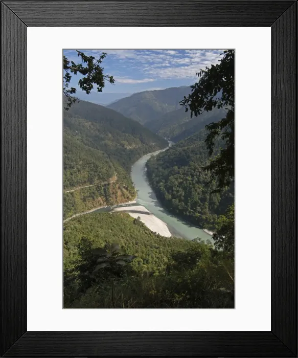 Framed Print : The Tista River flowing through Sikkim, India, Asia Framed Print : The Tista River flowing through Sikkim, India, Asia
