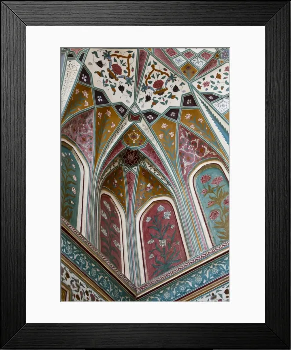 Framed Print : Detailed paintings on entrance to Amber Fort, near Jaipur, Rajasthan, India, Asia Framed Print : Detailed paintings on entrance to Amber Fort, near Jaipur, Rajasthan, India, Asia