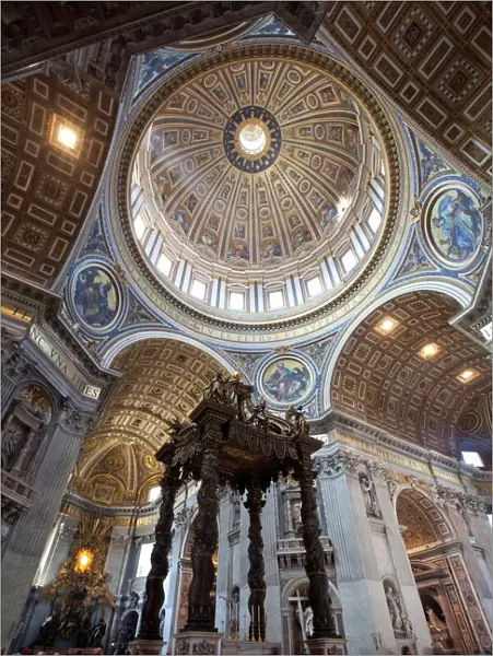 The altar with Berninis baldacchino, St. Peters Basilica, Vatican City