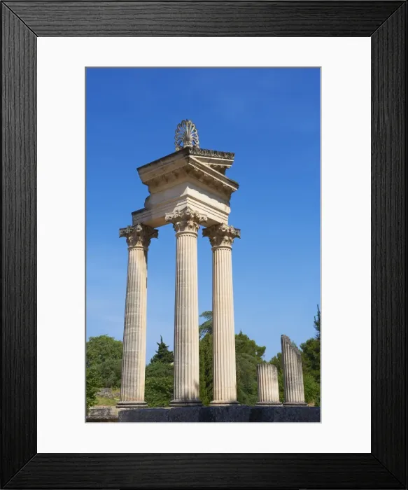 Framed Print : Ancient Roman site of Glanum, St. Remy de Provence, Les Alpilles, Bouches du Rhone Framed Print : Ancient Roman site of Glanum, St. Remy de Provence, Les Alpilles, Bouches du Rhone