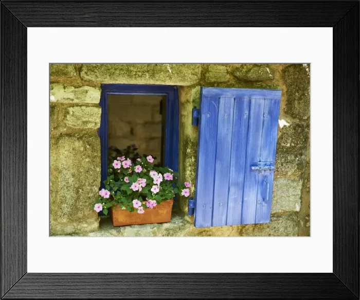 Framed Print : Detail of windowbox and shutters, Saignon village, Vaucluse, Provence, France, Europe Framed Print : Detail of windowbox and shutters, Saignon village, Vaucluse, Provence, France, Europe