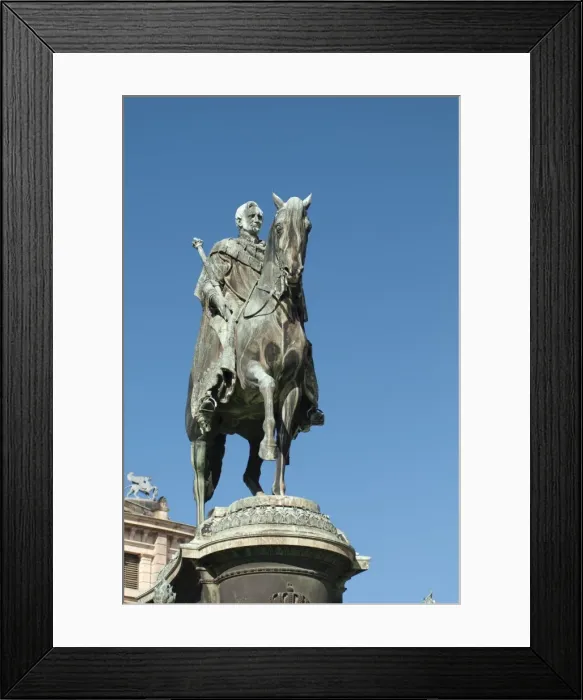 Framed Print : Statue outside opera house, Dresden, Saxony, Germany, Europe Framed Print : Statue outside opera house, Dresden, Saxony, Germany, Europe