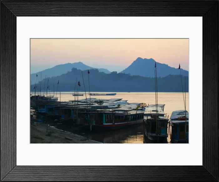 Framed Print : Mekong River at sunset, Luang Prabang, Laos, Indochina, Southeast Asia, Asia Framed Print : Mekong River at sunset, Luang Prabang, Laos, Indochina, Southeast Asia, Asia