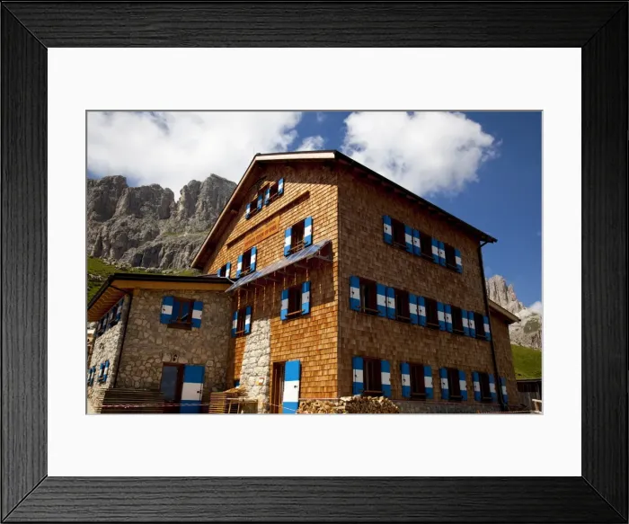 Framed Print : The refuge Roda di Vael, on the saddle of the Ciampaz, at a high of 2283 meters Framed Print : The refuge Roda di Vael, on the saddle of the Ciampaz, at a high of 2283 meters