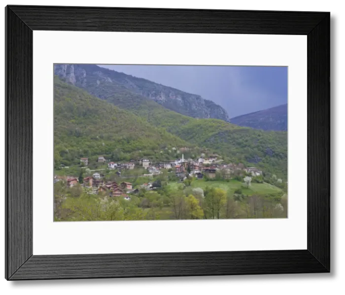 Framed Print : Mountain village in the Mavrovo National Park, Macedonia, Europe Framed Print : Mountain village in the Mavrovo National Park, Macedonia, Europe