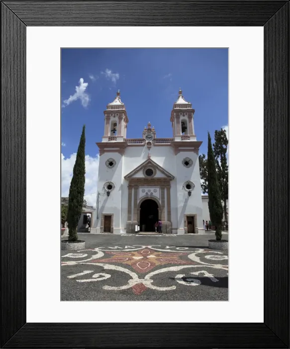 Framed Print : Templo de Santa Veracruz church, Taxco, Guerrero State, Mexico, North America Framed Print : Templo de Santa Veracruz church, Taxco, Guerrero State, Mexico, North America
