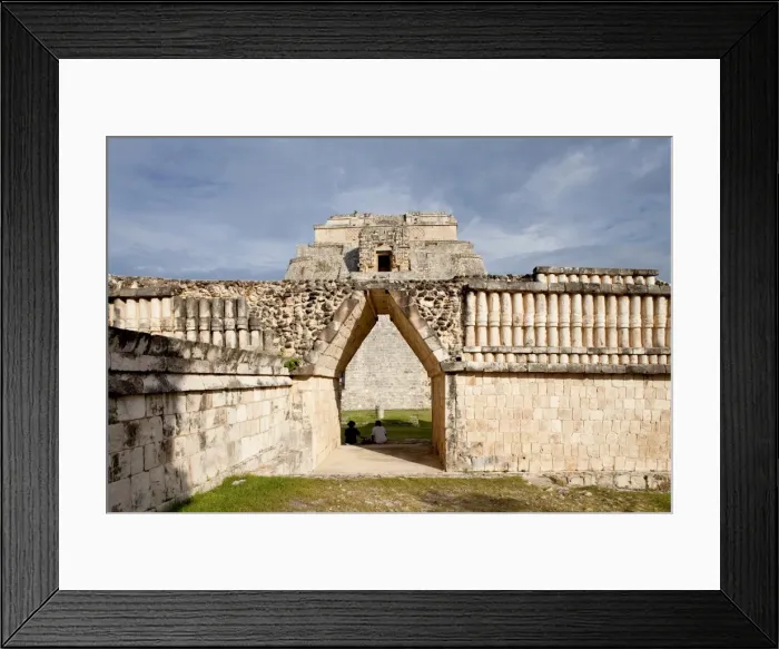 Framed Print : The Governors Palace, Uxmal, UNESCO World Heritage Site, Yucatan, Mexico Framed Print : The Governors Palace, Uxmal, UNESCO World Heritage Site, Yucatan, Mexico