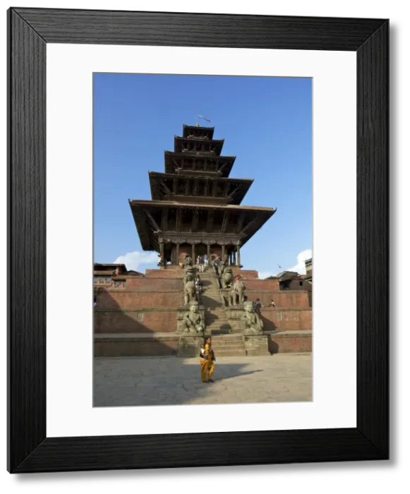 Framed Print : Nyatapola Temple, built in 1702, tallest temple in Kathmandu valley, Taumadhi Tole square