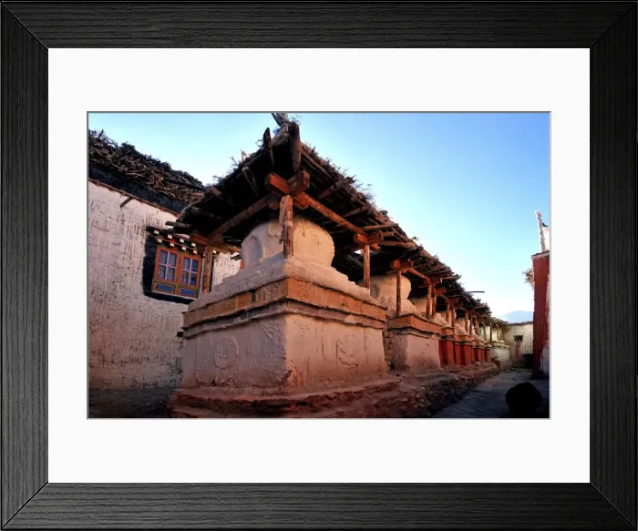Framed Print : Lo-Manthang monastery, Mustang, Nepal, Asia Framed Print : Lo-Manthang monastery, Mustang, Nepal, Asia