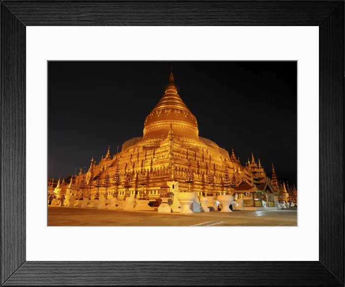 Framed Print : Shwe Zigon Paya, a golden temple at night in Bagan area, Myanmar, Asia Framed Print : Shwe Zigon Paya, a golden temple at night in Bagan area, Myanmar, Asia
