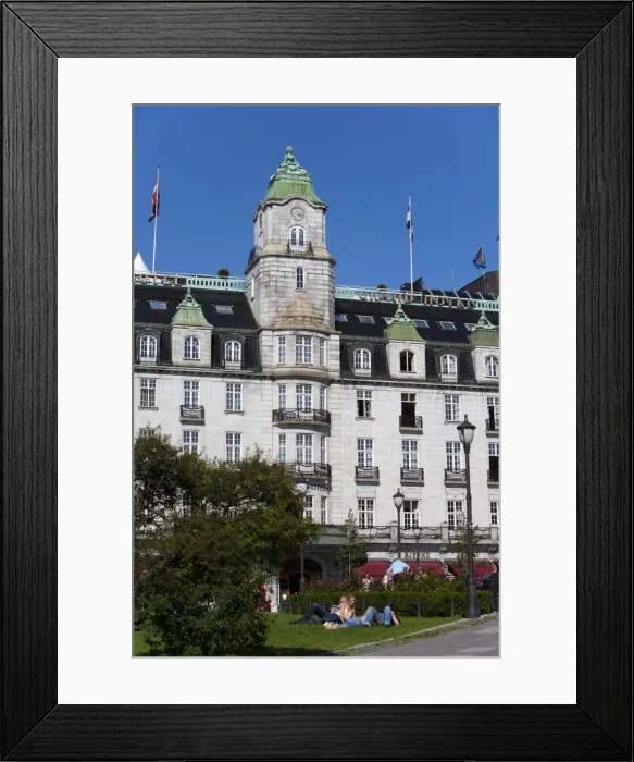 Framed Print : Eidsvolls-plass, Oslo, Norway, Scandinavia, Europe Framed Print : Eidsvolls-plass, Oslo, Norway, Scandinavia, Europe