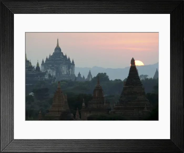 Framed Print : The temples and pagodas of the ruined town of Bagan at sunset, Bagan, Myanmar, Asia Framed Print : The temples and pagodas of the ruined town of Bagan at sunset, Bagan, Myanmar, Asia