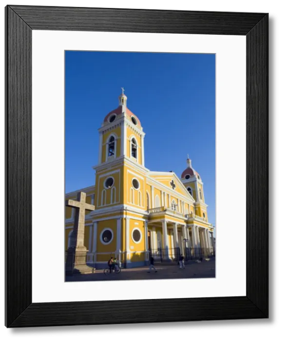 Framed Print : Granada Cathedral, founded in 1583, rebuilt in 1915, Granada, Nicaragua, Central America Framed Print : Granada Cathedral, founded in 1583, rebuilt in 1915, Granada, Nicaragua, Central America