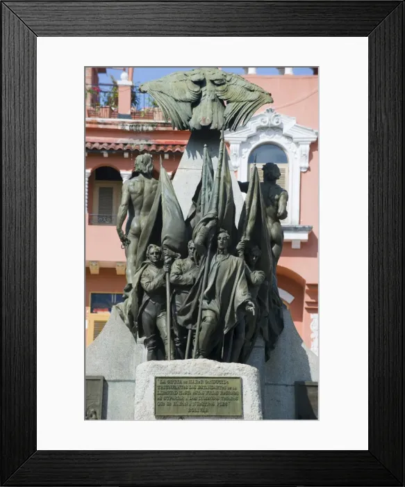 Framed Print : Statue in Park Bolivar, historical old town, UNESCO World Heritage Site Framed Print : Statue in Park Bolivar, historical old town, UNESCO World Heritage Site