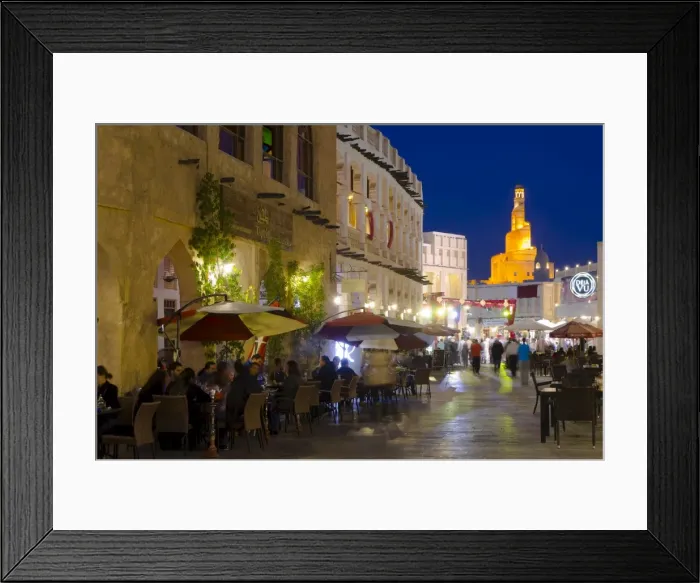 Framed Print : Souq Waqif, Doha, Qatar, Middle East Framed Print : Souq Waqif, Doha, Qatar, Middle East