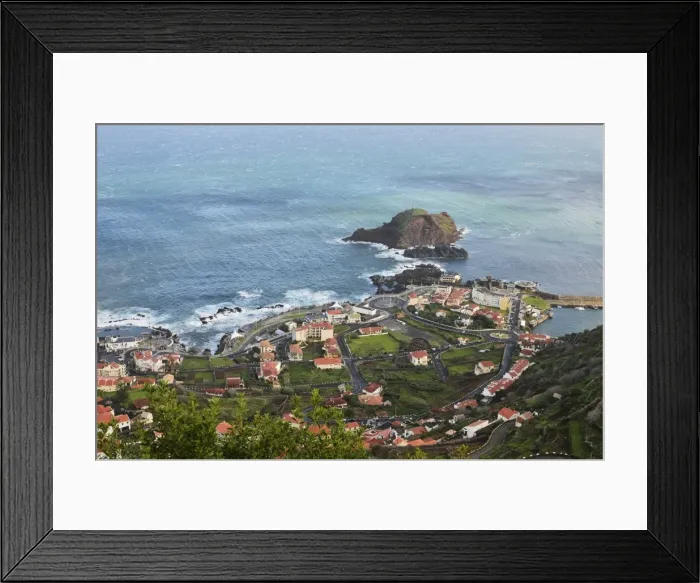 Framed Print : Porto Moniz, Madeira, Portugal, Atlantic Ocean, Europe Framed Print : Porto Moniz, Madeira, Portugal, Atlantic Ocean, Europe