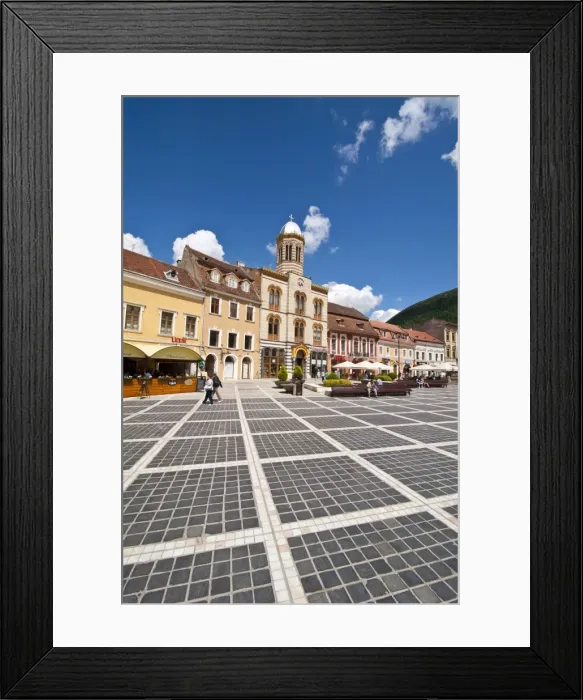 Framed Print : Brasov Council Square, Brasov, Transylvania, Romania, Europe Framed Print : Brasov Council Square, Brasov, Transylvania, Romania, Europe