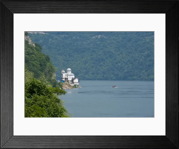 Framed Print : Portille de Fier (Iron gate), River Danube, Danube Valley, Romania, Europe Framed Print : Portille de Fier (Iron gate), River Danube, Danube Valley, Romania, Europe